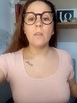 SofiEsteves online show from 05-25-26, 04:24