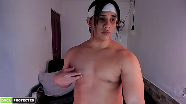latinboyfit online show from 02-24-26, 04:43
