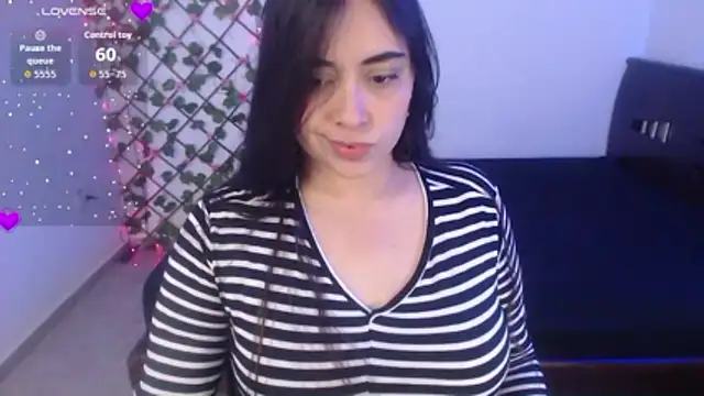 latin mommy  online show from 12-18-25, 01:28