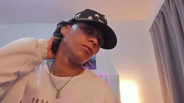 AndyKings 1 online show from 04-15-26, 03:24