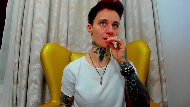 Snapshot of KennyXSX chatting on 01-12-26, 07:19 KennyXSX online show from 01-12-26, 07:19