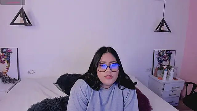 Briana Goldd online show from 04-16-26, 03:40