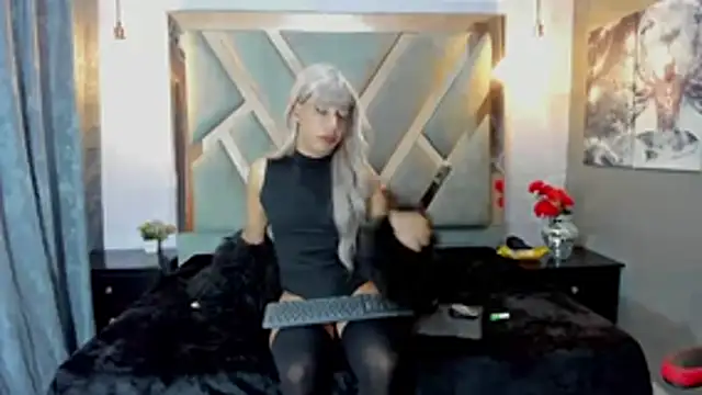 Asa Noir online show from 12-22-25, 01:30