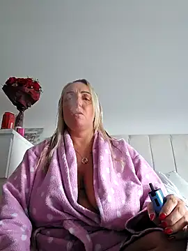 theblondecocklover online show from 05-14-26, 06:15