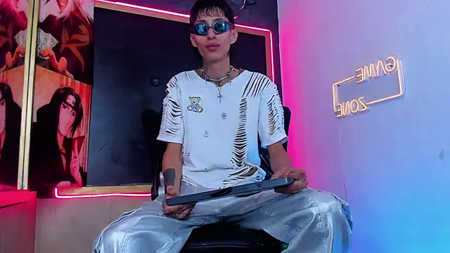 Daniel Deluc77 online show from 01-11-26, 03:11