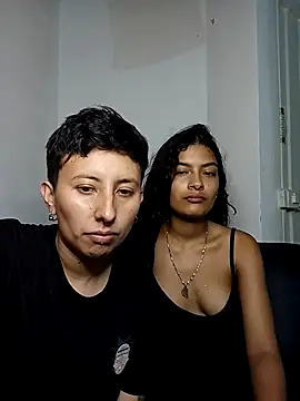 Mei and Gaby online show from 01-07-26, 02:47