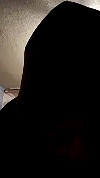 Sinuel online show from 12-18-25, 02:56