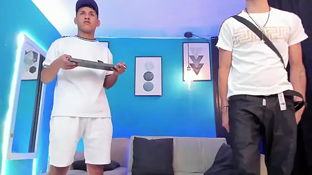 Oficial KingOfHeavens online show from 04-01-26, 09:12