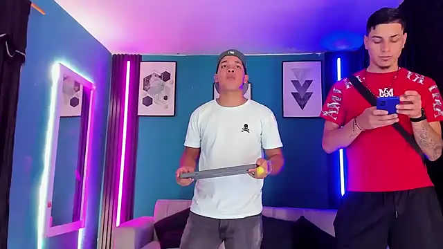 Oficial KingOfHeavens online show from 04-06-26, 07:59