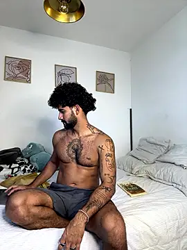 Snapshot of Thelovers666 chatting on 01-13-26, 04:12 Thelovers666 online show from 01-13-26, 04:12