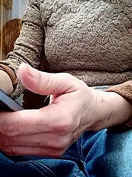 Snapshot of Girl-6868 chatting on 01-07-26, 03:53 Girl-6868 online show from 01-07-26, 03:53