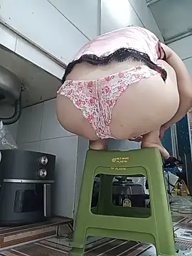 Girl-6868 online show from 06-07-26, 10:19