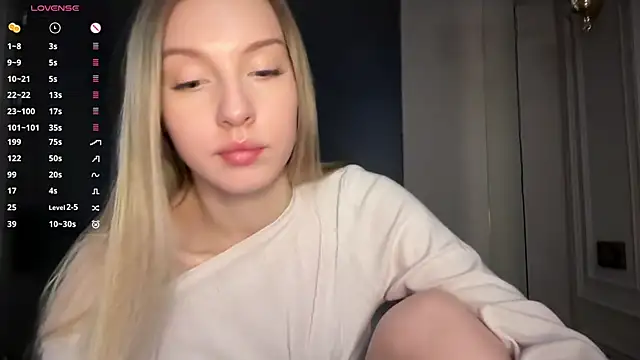 Snapshot of blondinkaa chatting on 03-30-26, 06:09 blondinkaa online show from 03-30-26, 06:09