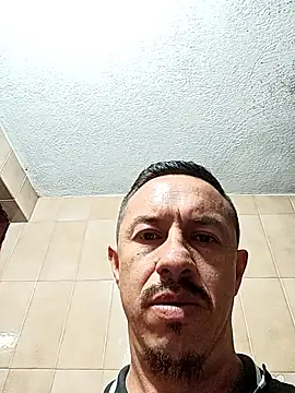 L hotcream online show from 03-10-26, 08:25