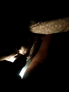 Snapshot of tharkulley_69 chatting on 12-18-25, 09:43 tharkulley 69 online show from 12-18-25, 09:43