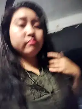 Snapshot of Anee_123 chatting on 03-04-26, 11:27 Anee 123 online show from 03-04-26, 11:27