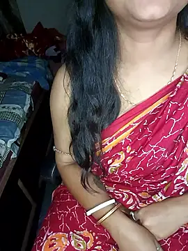 Snapshot of MAHI066 chatting on 03-12-26, 07:03 MAHI066 online show from 03-12-26, 07:03