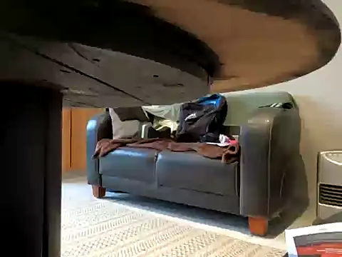 luiseandrogyne online show from 12-18-25, 05:19