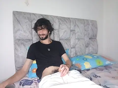 LatinLustAndFrenchKiss online show from 07-26-26, 11:22