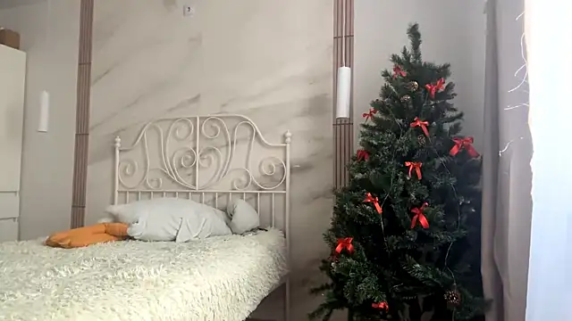 Snapshot of KitCerveny chatting on 12-22-25, 09:17 KitCerveny online show from 12-22-25, 09:17