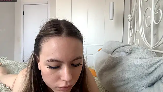 KitCerveny online show from 04-04-26, 09:18