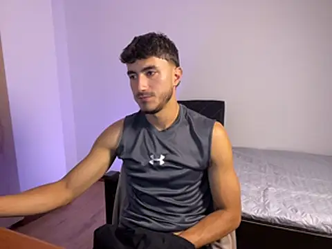 Snapshot of LIAM_COLT chatting on 02-06-26, 09:40 LIAM COLT online show from 02-06-26, 09:40