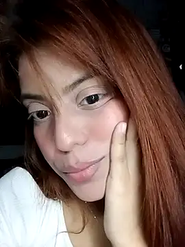 mia hottie2210 online show from 01-08-26, 12:24