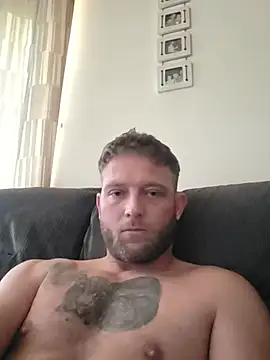 Snapshot of yandy_p90 chatting on 06-28-26, 01:06 yandy p90 online show from 06-28-26, 01:06