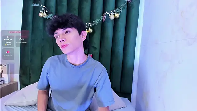 Aron valverde online show from 01-06-26, 02:15