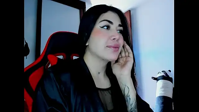 Snapshot of iiriinna_vassilieva chatting on 01-19-26, 02:54 iiriinna vassilieva online show from 01-19-26, 02:54