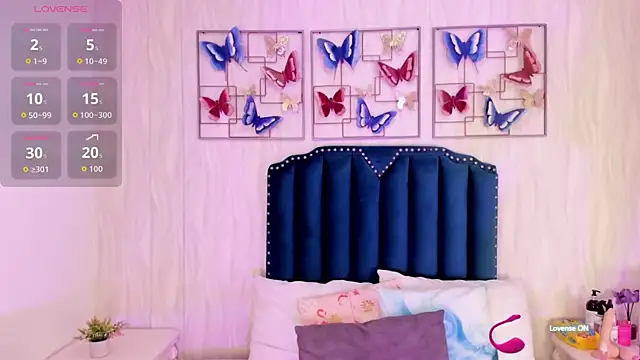 amber  ferrera online show from 03-28-26, 01:54