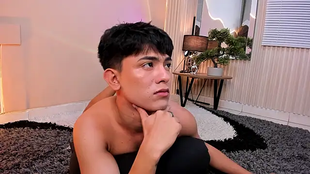 Thristan Leones online show from 03-08-26, 06:50