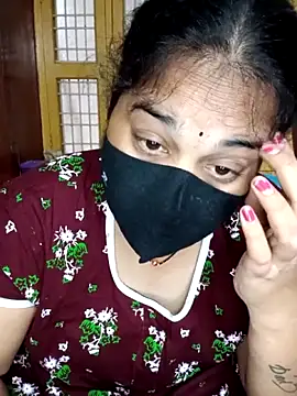 maduri   online show from 03-25-26, 02:06