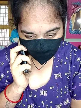 maduri   online show from 04-19-26, 10:25