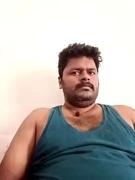Snapshot of yourwellman chatting on 05-12-26, 06:43 yourwellman online show from 05-12-26, 06:43