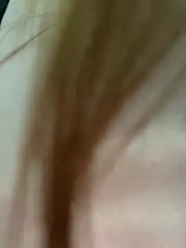 Snapshot of Yuyu_milk chatting on 02-11-26, 06:40 Yuyu milk online show from 02-11-26, 06:40