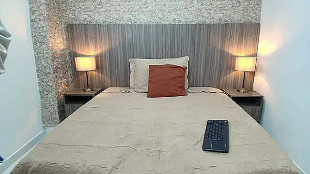 zoe bermudez online show from 01-09-26, 11:24