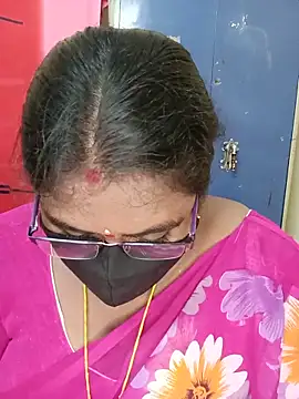 Snapshot of sirisha__9 chatting on 05-15-26, 11:34 sirisha 9 online show from 05-15-26, 11:34