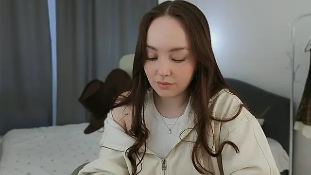 fallin lovee online show from 03-28-26, 01:33