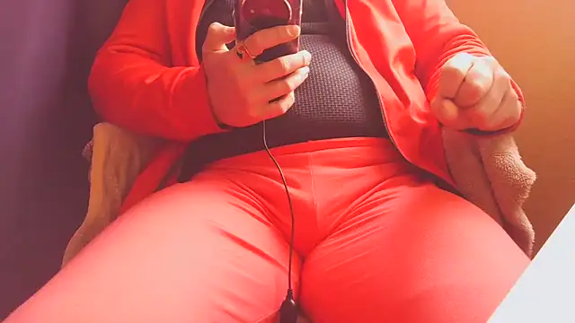 Snapshot of Michaelo666 chatting on 02-17-26, 08:44 Michaelo666 online show from 02-17-26, 08:44