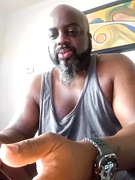 Snapshot of ceedevon13 chatting on 02-26-26, 05:34 ceedevon13 online show from 02-26-26, 05:34