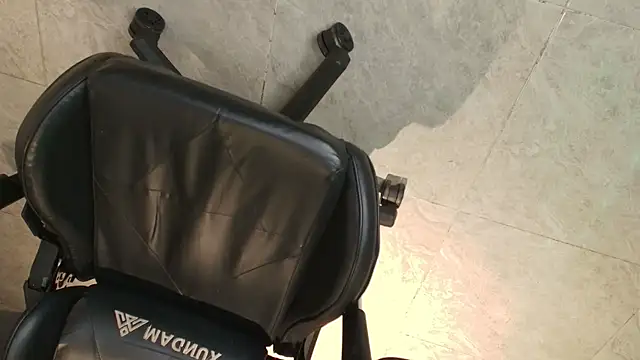 VenomDoll  online show from 12-20-25, 11:39