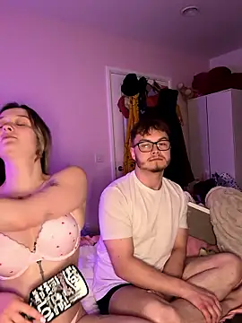 LilyLuck  online show from 01-08-26, 08:11