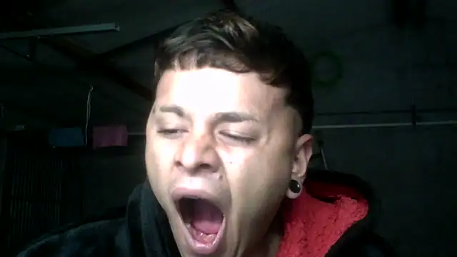 Snapshot of Sickbooy69 chatting on 05-02-26, 01:27 Sickbooy69 online show from 05-02-26, 01:27