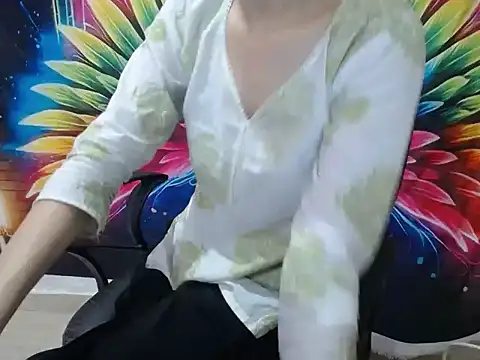 Farhana beautyfull online show from 05-02-26, 04:28
