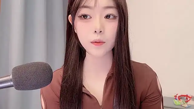 smalldaisy online show from 03-30-26, 02:45