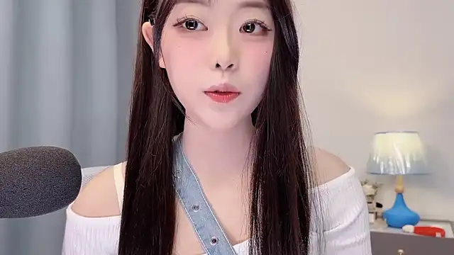 smalldaisy online show from 04-02-26, 02:42