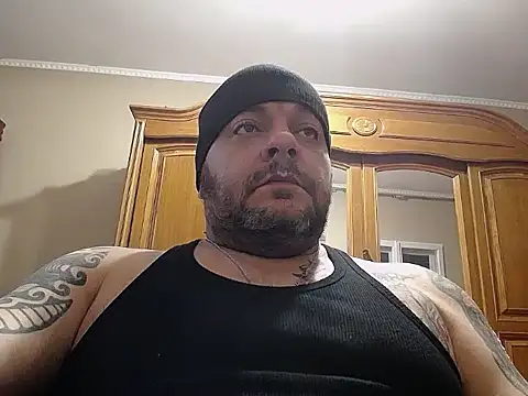 Snapshot of TomasTenerife chatting on 02-20-26, 04:29 TomasTenerife online show from 02-20-26, 04:29