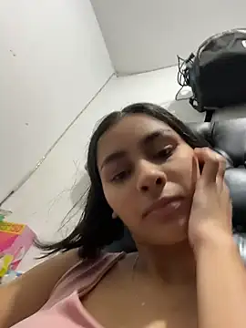 ManuelaEvans  online show from 02-05-26, 12:48