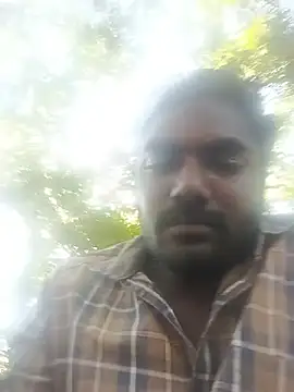 Snapshot of Tamilpaiyan07 chatting on 06-28-26, 03:56 Tamilpaiyan07 online show from 06-28-26, 03:56